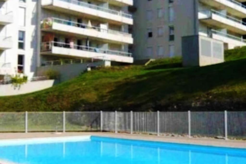 Apartamento Le Doubs Cosy Besanzón Exterior foto