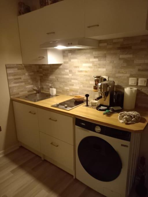 Apartamento Le Doubs Cosy Besanzón Exterior foto